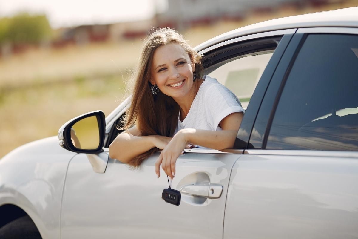 ¿Qué importa más a la hora de comprar un coche: kilometraje o la edad?