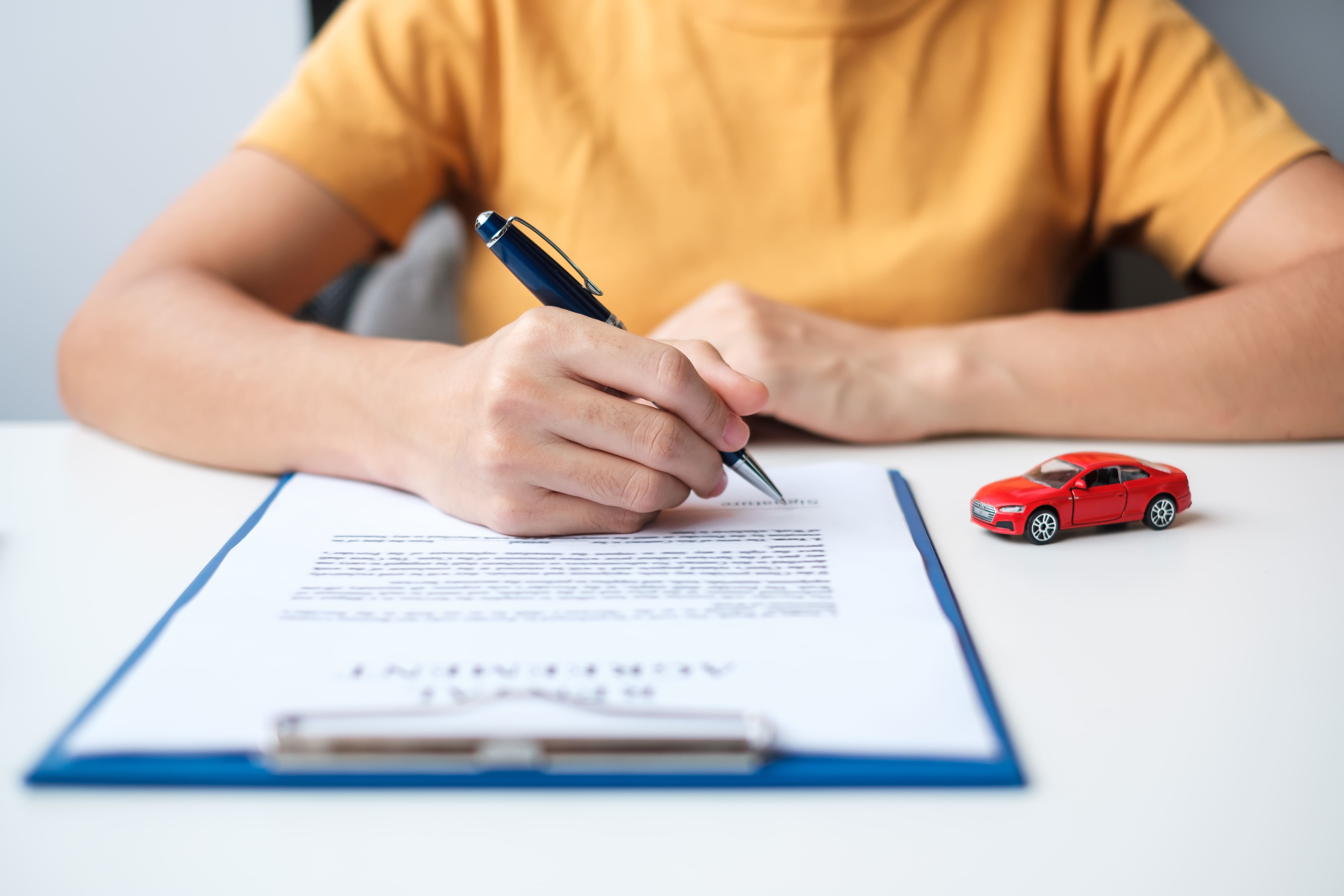 Diferencias entre alquiler y renting de coche