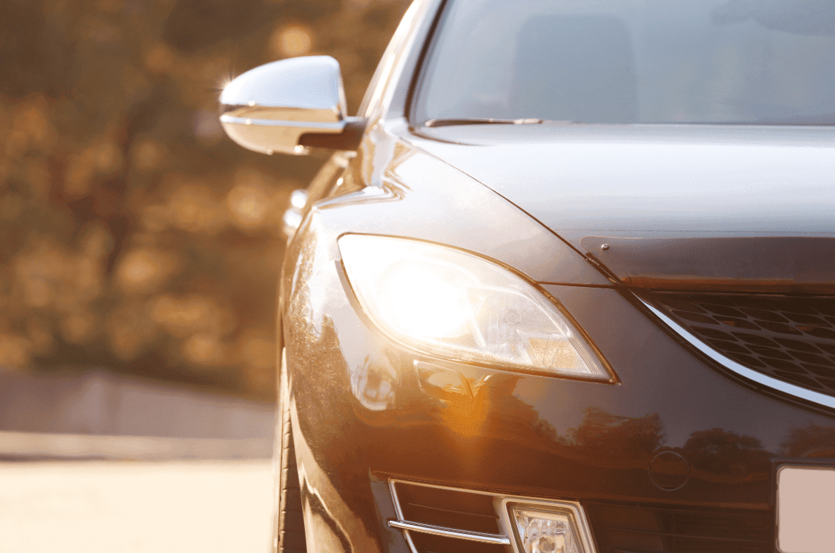 Trucos para pulir los faros del coche en casa